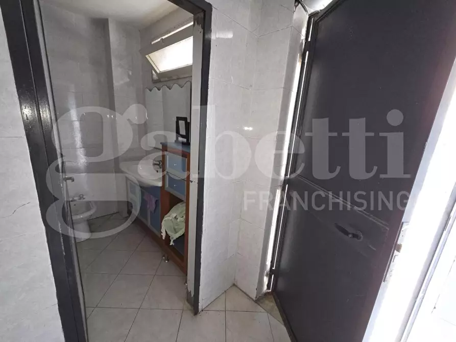 Immagine 13 di Capannone industriale in vendita  in Via salve d'esposito a Napoli