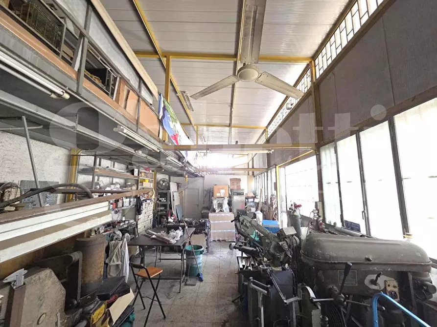 Immagine 16 di Capannone industriale in vendita  in Via salve d'esposito a Napoli