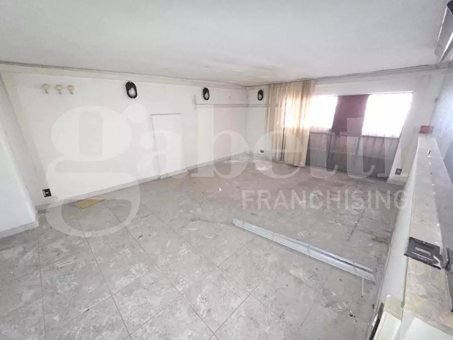 Immagine 20 di Capannone industriale in vendita  in Via salve d'esposito a Napoli