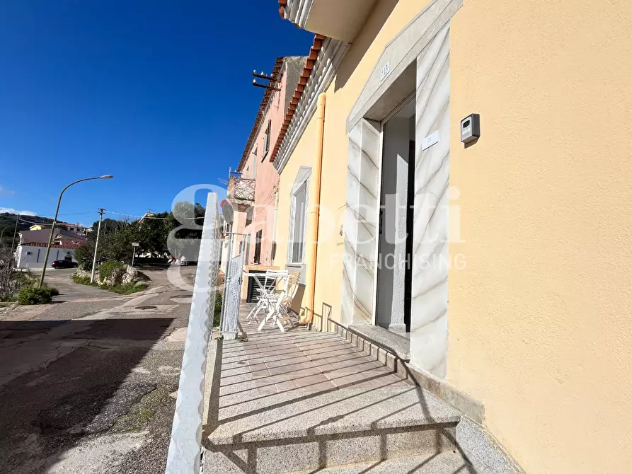 Immagine 3 di Appartamento in vendita  in Via San Lorenzo - Via Leopardi, 13 a Budoni