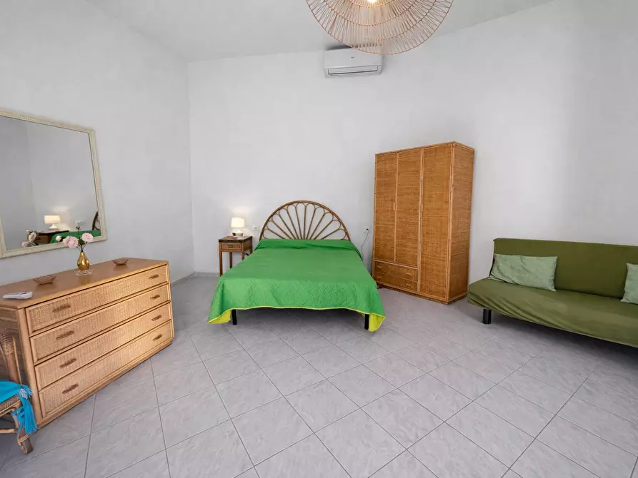 Immagine 12 di Appartamento in vendita  in Via San Lorenzo - Via Leopardi, 13 a Budoni