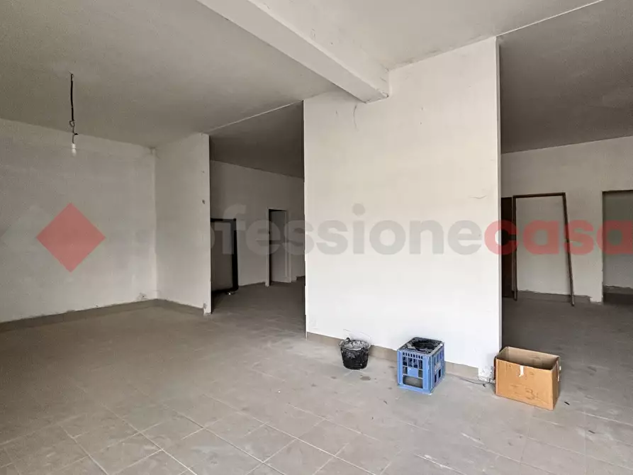 Immagine 13 di Negozio in affitto  in Via S.S. 155 Montelena, 15 a Alatri