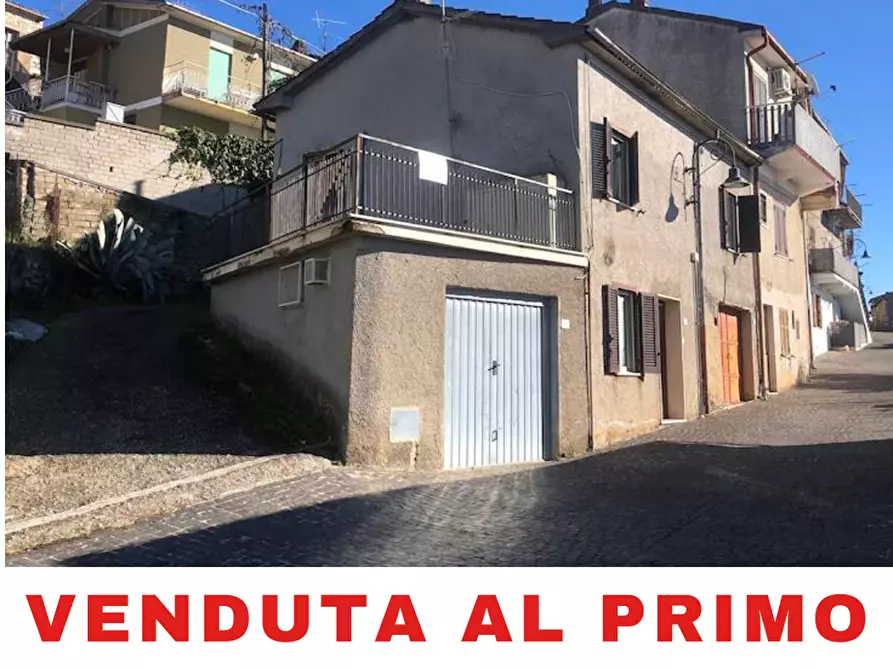 Immagine 1 di Casa indipendente in vendita  in Corso Italia, 25 a Ferentino