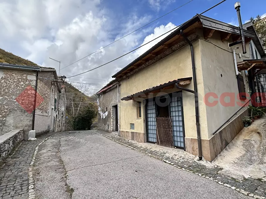 Immagine 16 di Appartamento in vendita  in Via santa maria della quercia, 56 a Guarcino