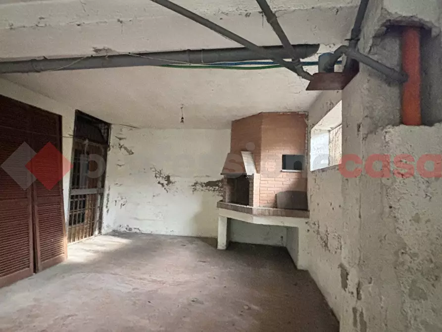 Immagine 43 di Villa in vendita  in Via Villini, 21 a Alatri