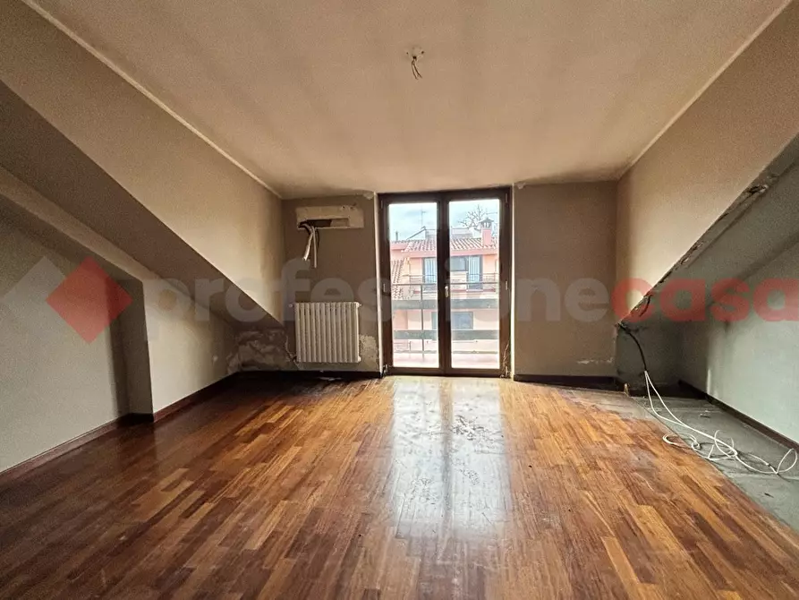 Immagine 29 di Villa in vendita  in Via Villini, 21 a Alatri