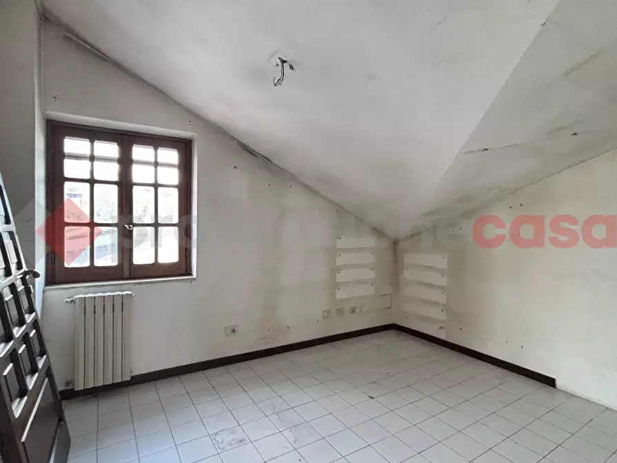 Immagine 28 di Villa in vendita  in Via Villini, 21 a Alatri