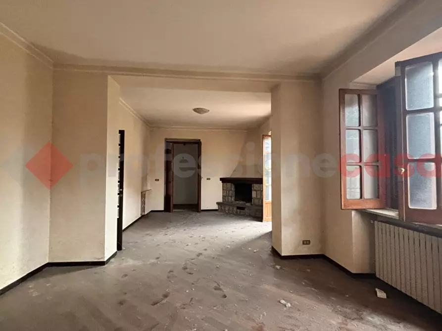 Immagine 15 di Villa in vendita  in Via Villini, 21 a Alatri