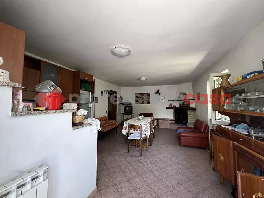 Immagine 4 di Villa in vendita  in Via vicinale casette, 1 a Fumone