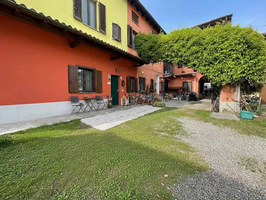 Immagine 19 di Appartamento in vendita  in Via verbano, 22 a Abbiategrasso