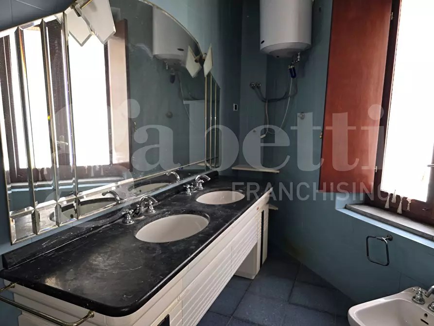 Immagine 11 di Appartamento in vendita  in Via del commercio, 1 a Catanzaro