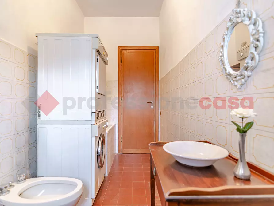 Immagine 15 di Appartamento in vendita  in Via Alessandro Baldovinetti, 26 a Roma