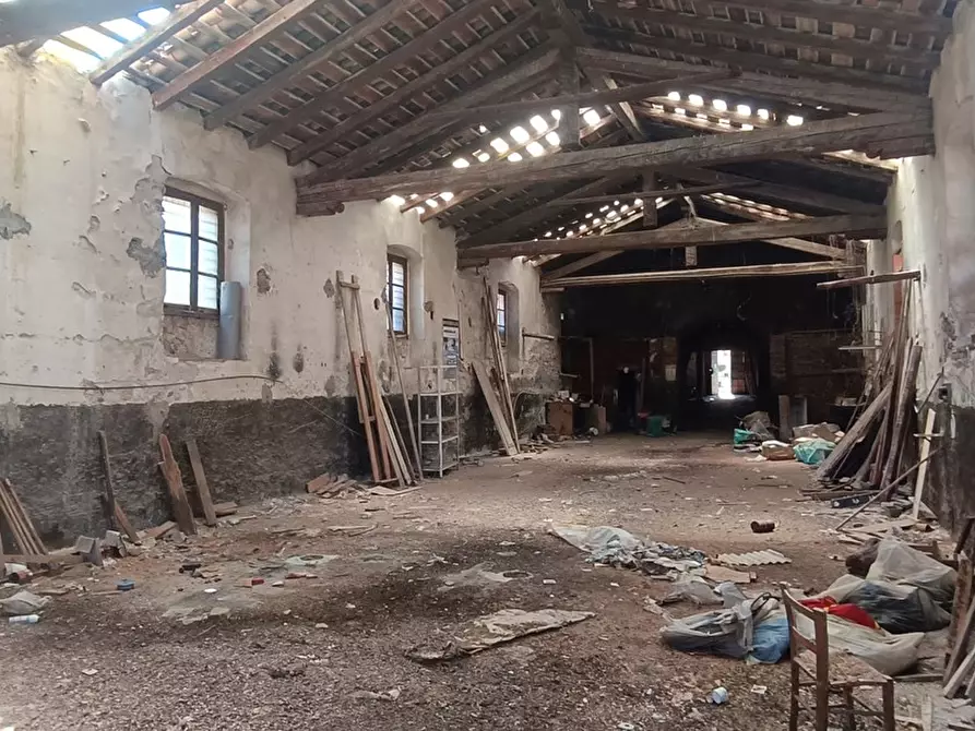 Immagine 11 di Capannone industriale in vendita  in Via Rometta Via nazionale, 523 a Rometta