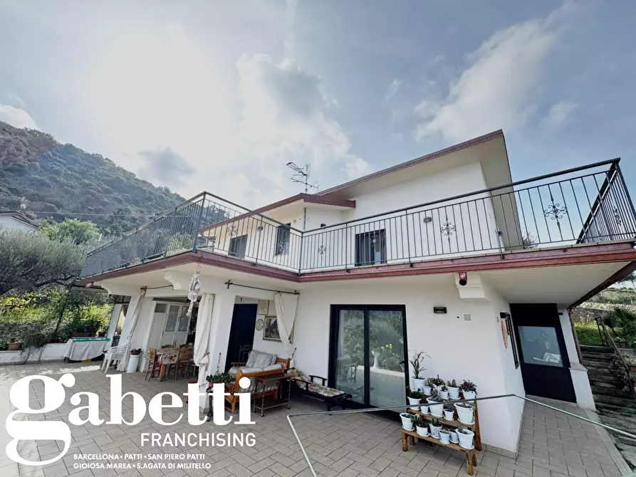 Immagine 1 di Villa in vendita  in Contrada CRUZZULUDDU, SNC a Acquedolci