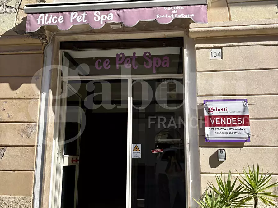 Immagine 2 di Negozio in vendita  in Via Roma, 104 a Sassari