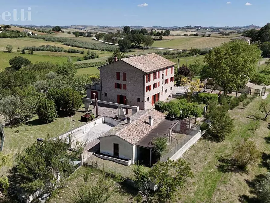 Immagine 7 di Casa bifamiliare in vendita  in Via MONTALE a Arcevia