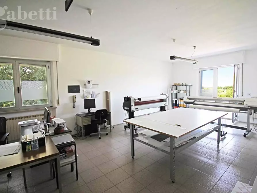 Immagine 6 di Casa indipendente in vendita  in Strada Arceviese a Senigallia