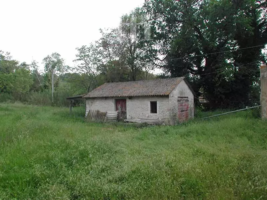 Immagine 3 di Rustico / casale in vendita  in Strada ARCEVIESE, 117 a Senigallia