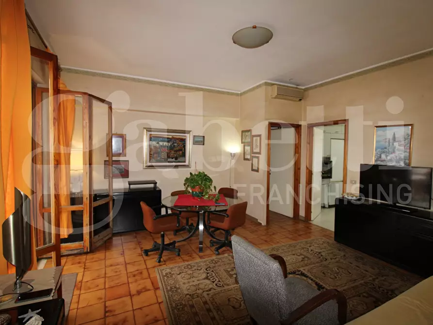 Immagine 1 di Appartamento in vendita  in Via Nazionale, 32 a Aci Castello