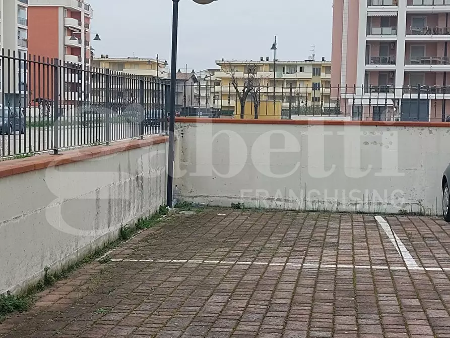 Immagine 19 di Appartamento in vendita  in Via Ercole FalÃ², 15 a Alba Adriatica