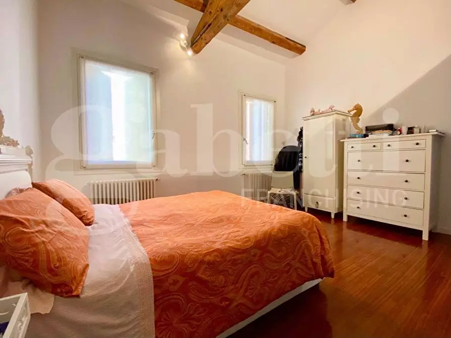 Immagine 9 di Appartamento in vendita  in Via CHIOGGIA  - FONDAMENTA MERLIN, 00 a Chioggia