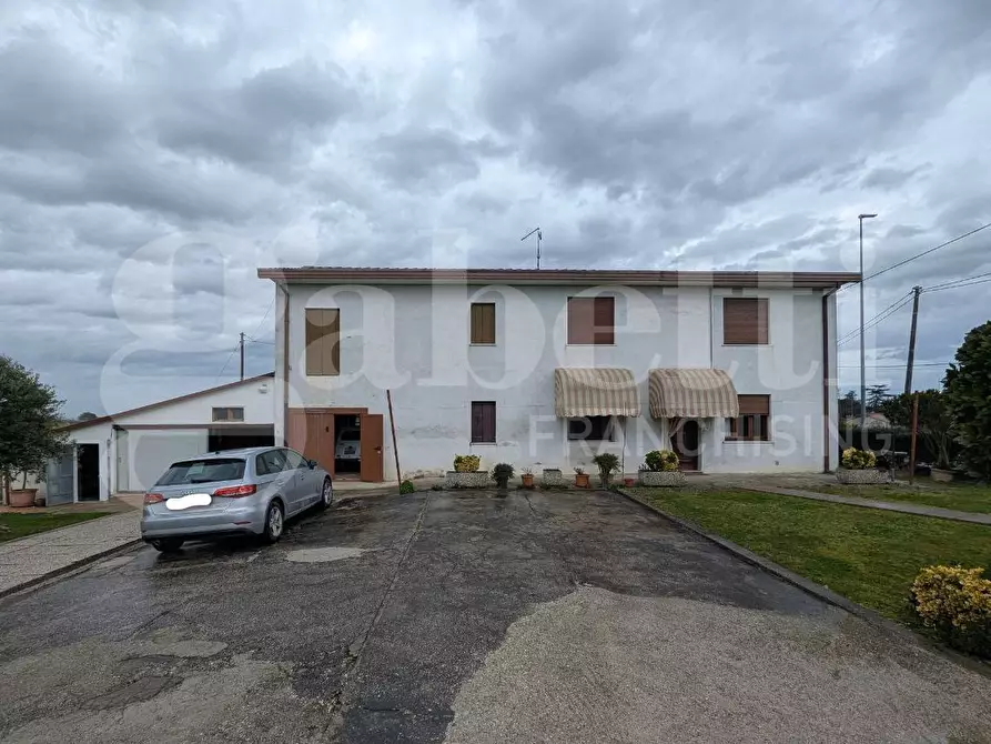 Immagine 21 di Casa indipendente in vendita  in Via Cavarzere, LocalitÃ  Coette Alte a Cavarzere