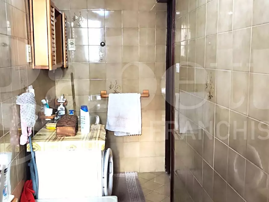 Immagine 18 di Appartamento in vendita  in Piazza Garibaldi, 101 a Napoli