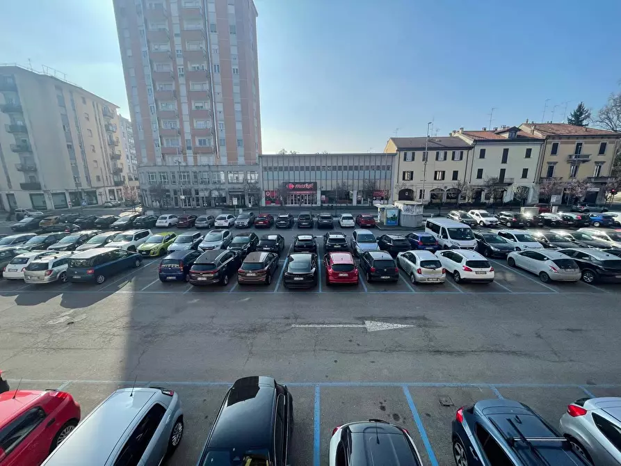 Immagine 29 di Appartamento in vendita  in Piazza cavour, 7 a Abbiategrasso