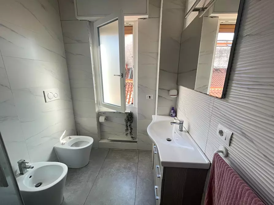 Immagine 24 di Appartamento in vendita  in Piazza cavour, 7 a Abbiategrasso