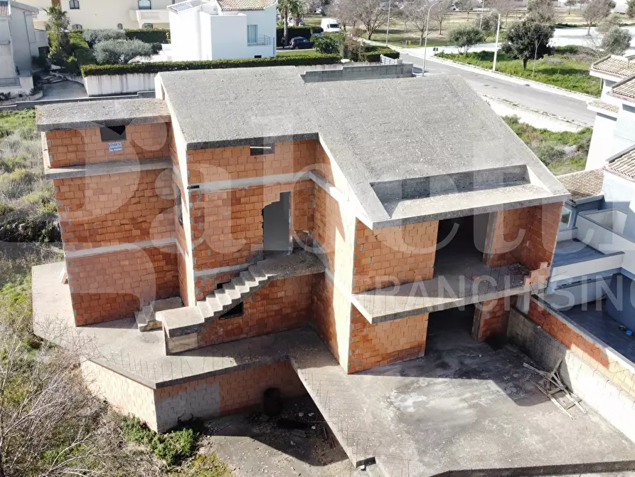 Immagine 36 di Villa in vendita  in Via ALBERTO SORDI, 42 a Ragusa