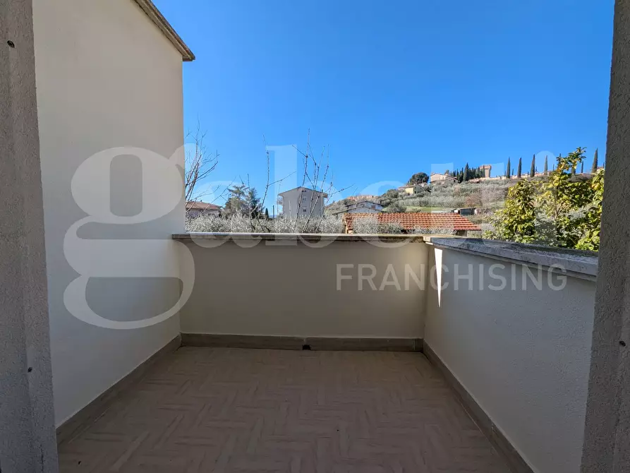 Immagine 19 di Casa indipendente in vendita  in Via OLIVELLO, 11 a Torgiano