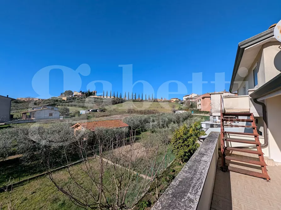 Immagine 31 di Casa indipendente in vendita  in Via OLIVELLO, 11 a Torgiano