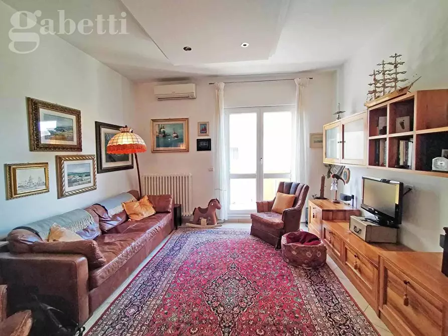 Immagine 12 di Appartamento in vendita  in Via L.MARE MAMELI, 110 a Senigallia