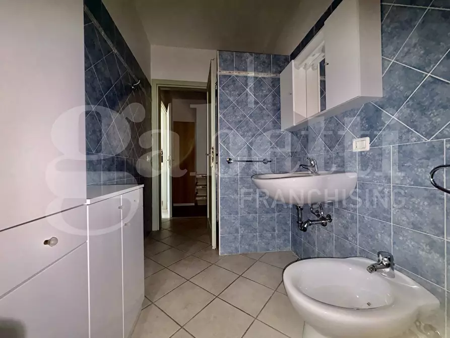 Immagine 17 di Appartamento in vendita  in Via Mazzini, 58 a Valledoria