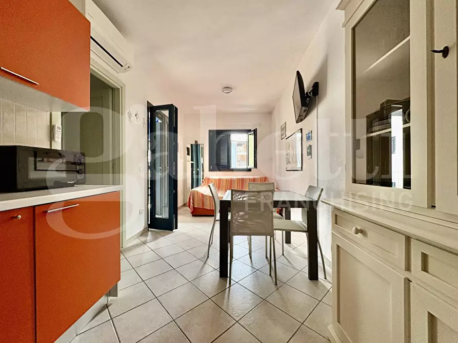 Immagine 4 di Appartamento in vendita  in Via Mazzini, 58 a Valledoria