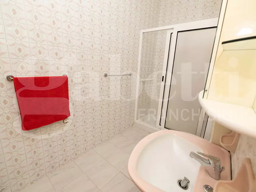 Immagine 8 di Appartamento in vendita  in Via EUCALIPTO, 21 a Ragusa