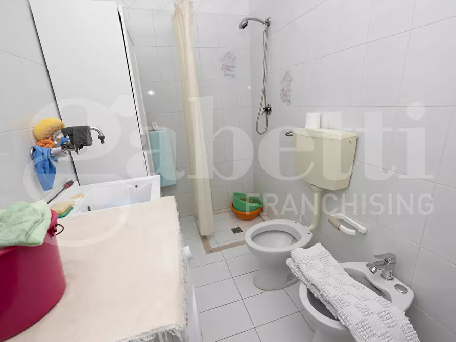 Immagine 21 di Appartamento in vendita  in Via EUCALIPTO, 21 a Ragusa