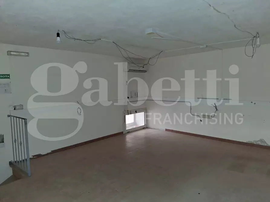 Immagine 9 di Laboratorio in affitto  in Via San Giovanni, 40 a Ragusa