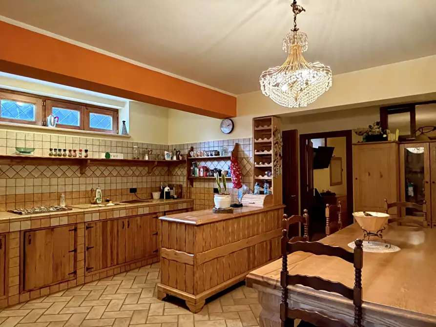 Immagine 10 di Casa bifamiliare in vendita  in Viale Marcantonio Colonna, 13 a Fiuggi