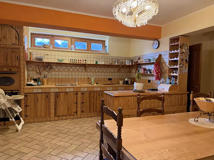 Immagine 12 di Casa bifamiliare in vendita  in Viale Marcantonio Colonna, 13 a Fiuggi