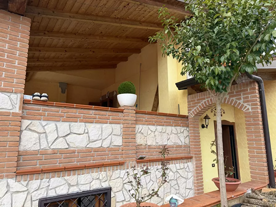 Immagine 7 di Casa bifamiliare in vendita  in Viale Marcantonio Colonna, 13 a Fiuggi