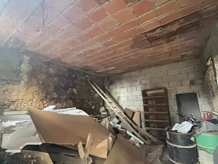Immagine 25 di Rustico / casale in vendita  in Via Casale Basso, snc a Alatri