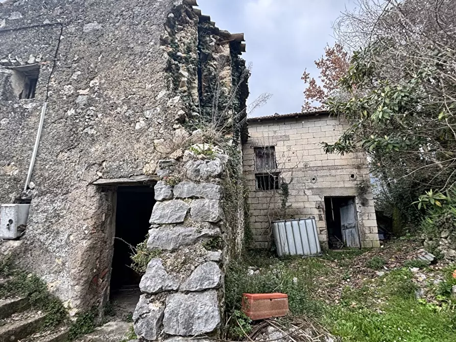 Immagine 22 di Rustico / casale in vendita  in Via Casale Basso, snc a Alatri