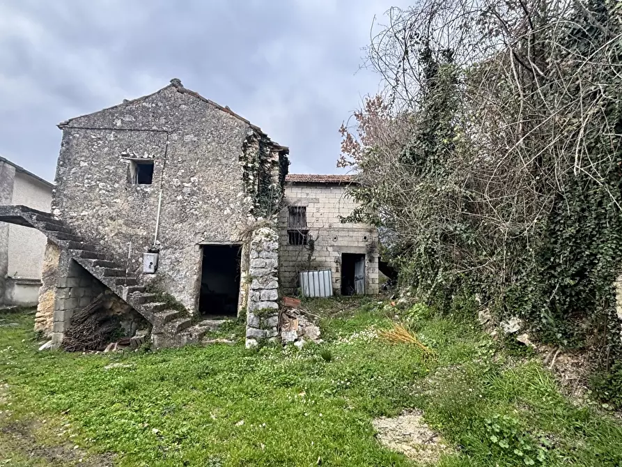 Immagine 21 di Rustico / casale in vendita  in Via Casale Basso, snc a Alatri