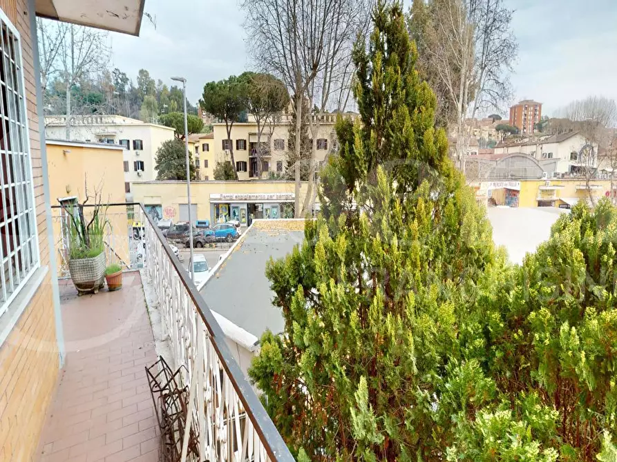 Immagine 38 di Appartamento in vendita  in Via Bibbona, 5 a Roma