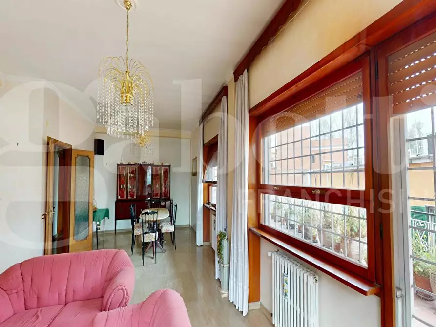 Immagine 9 di Appartamento in vendita  in Via Bibbona, 5 a Roma