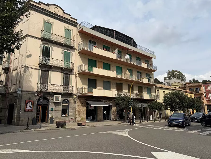 Immagine 1 di Ufficio in affitto  in Piazza Sella, 3 a Iglesias