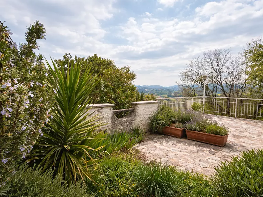 Immagine 13 di Villetta a schiera in vendita  in Via Degli Oleandri, 1 a Torre Cajetani