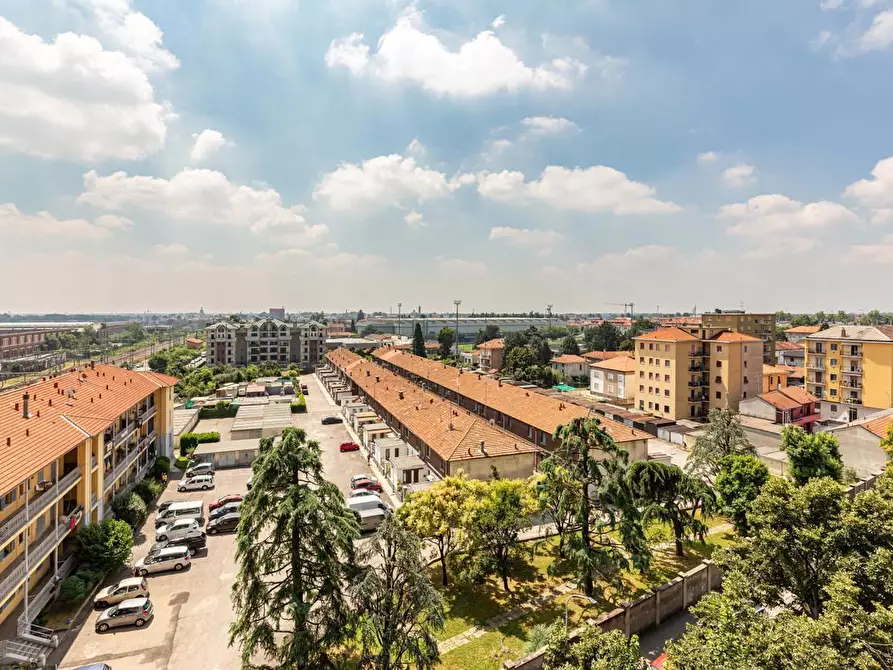 Immagine 3 di Appartamento in vendita  in Via Gioacchino Rossini, 2 a Legnano