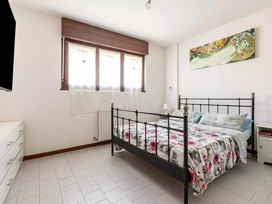 Immagine 10 di Appartamento in vendita  in Via Gioacchino Rossini, 2 a Legnano